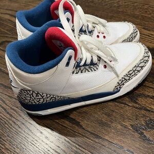 Air Jordan retro 3 true blue